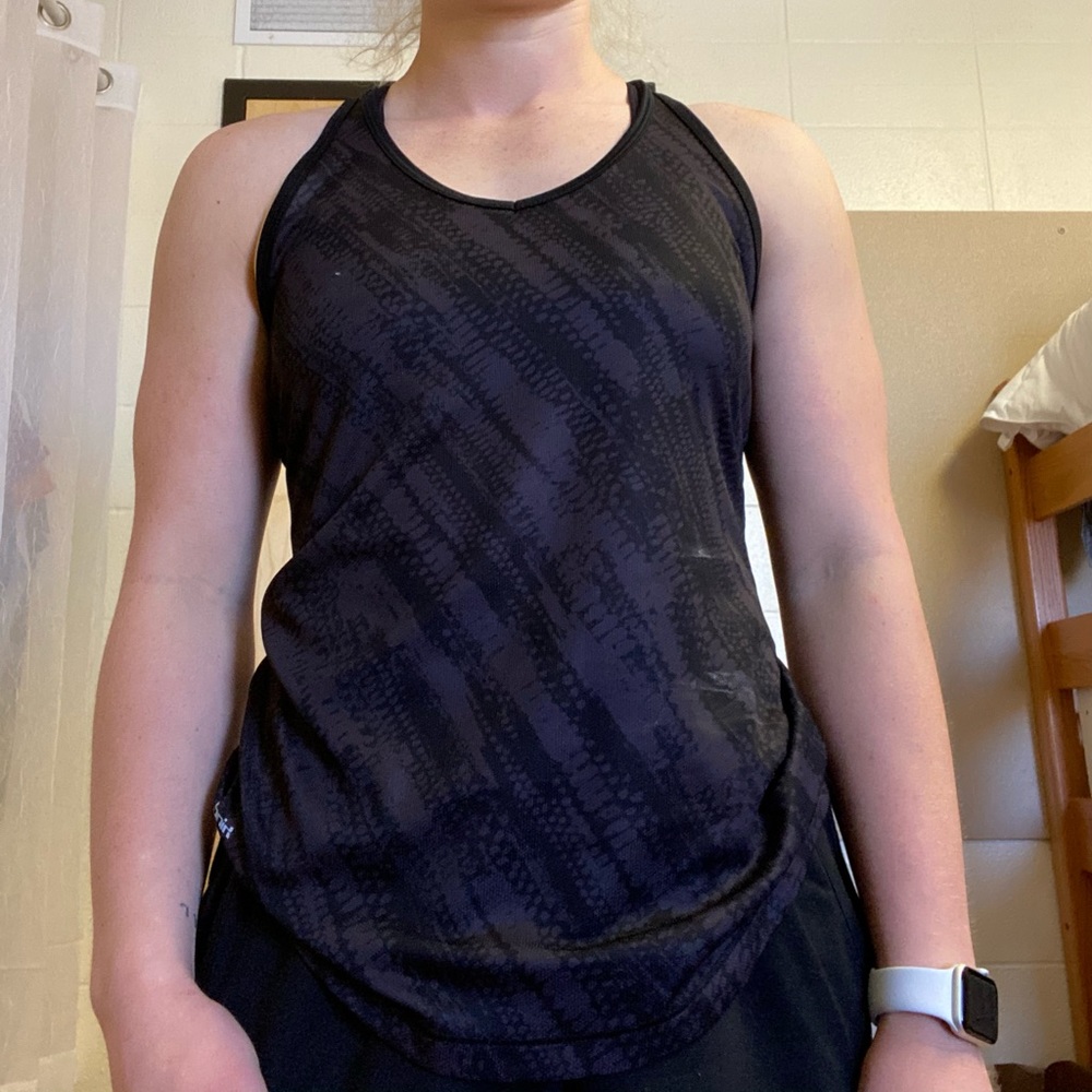 Athletic tank top